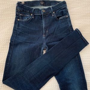 Rocket Highrise Skinny Jeans